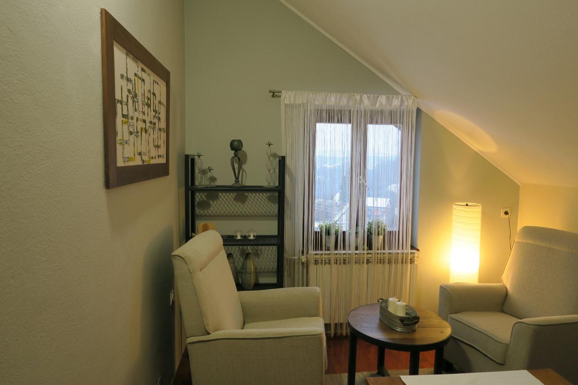 Apartments And Rooms Stefanac سلوني المظهر الخارجي الصورة