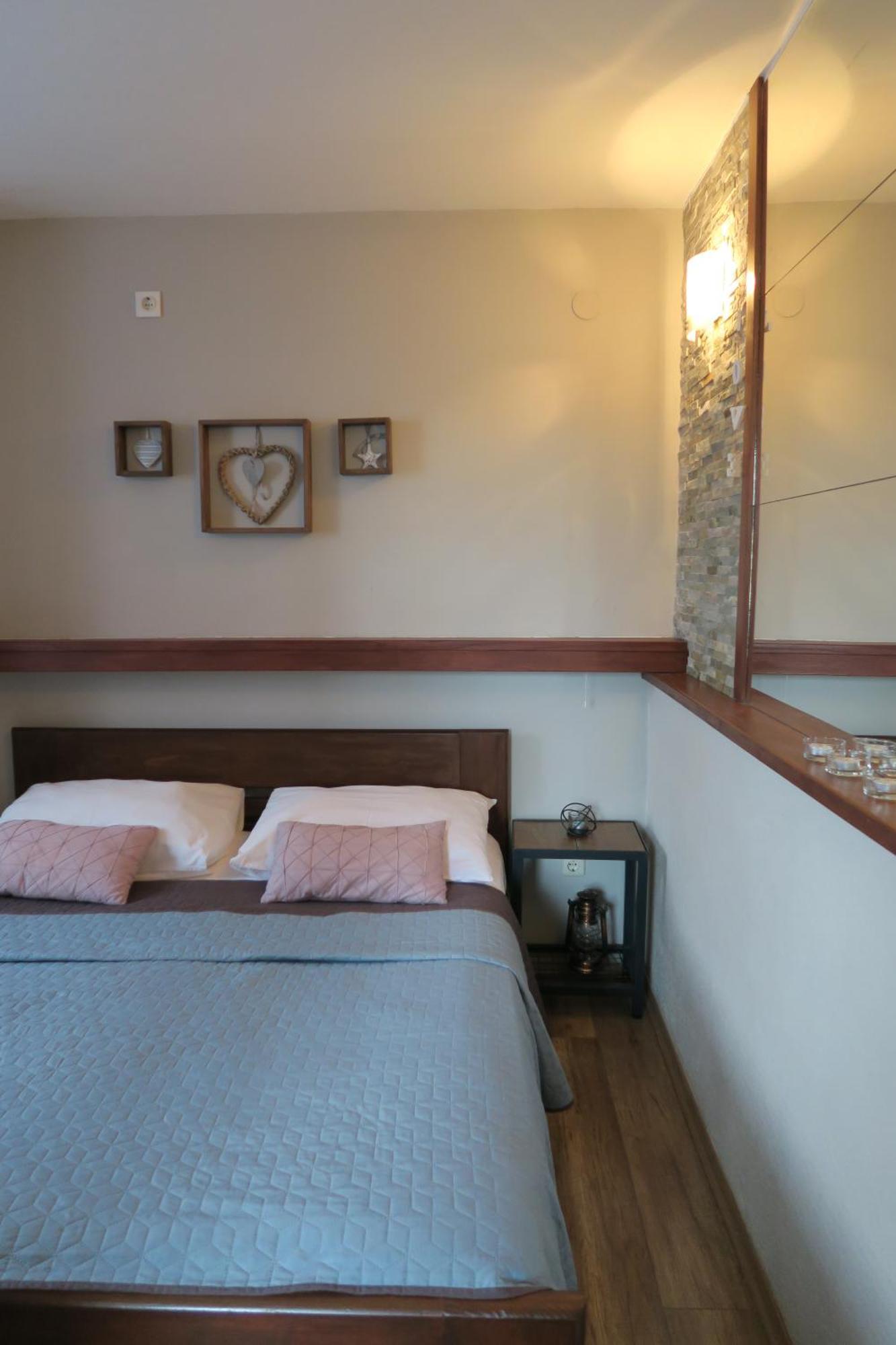Apartments And Rooms Stefanac سلوني المظهر الخارجي الصورة